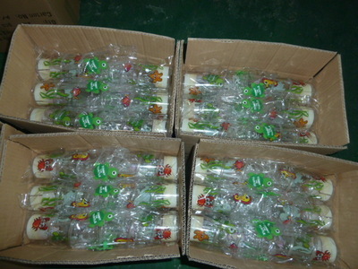 工廠定制促銷禮品吸管杯 環(huán)保卡通設計，專業(yè)制造